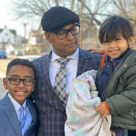 Meet your Posher, Mark - Picture 1 of 1